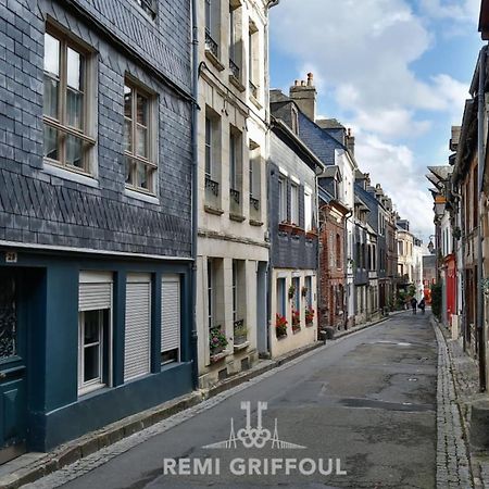La Capucine - Nice studio - City center Honfleur Esterno foto